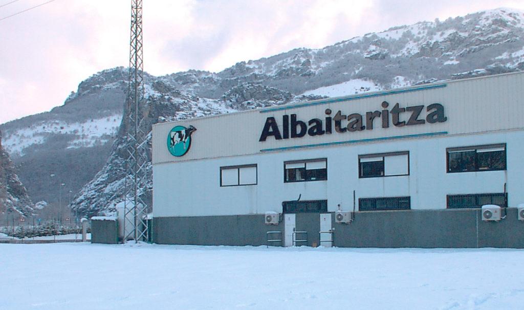 Instalaciones de Albaitaritza en Navarra-Edificio principal